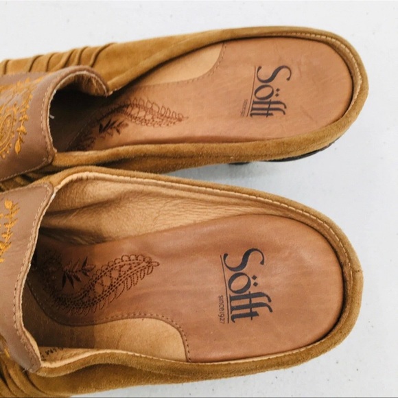 Sofft Embroidered Leather upper clogs size 8USA - Picture 4 of 4